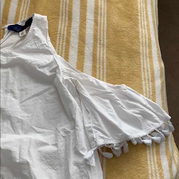 cold shoulder top - Picture 3 of 5